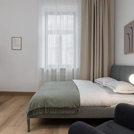 Apartment M4 Centre - 5 Min To Old Town *