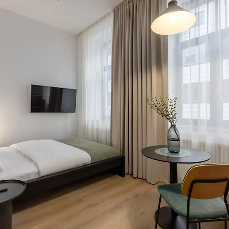 M4 Centre - 5 Min To Old Town