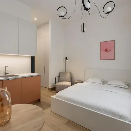 Apartment M4 Centre - 5 Min To Old Town Riga