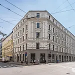 Апартаменты M4 Centre - 5 Min To Old Town