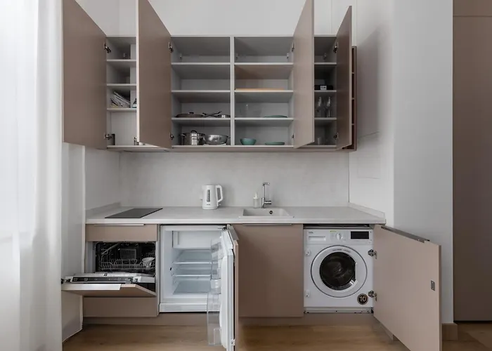 M4 Апартаменты *